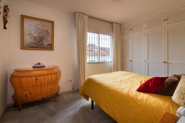 4 camera da letto Villetta Bifamiliare in vendita in Marbella con piscina - 921.643 € (Rif: 9571133)