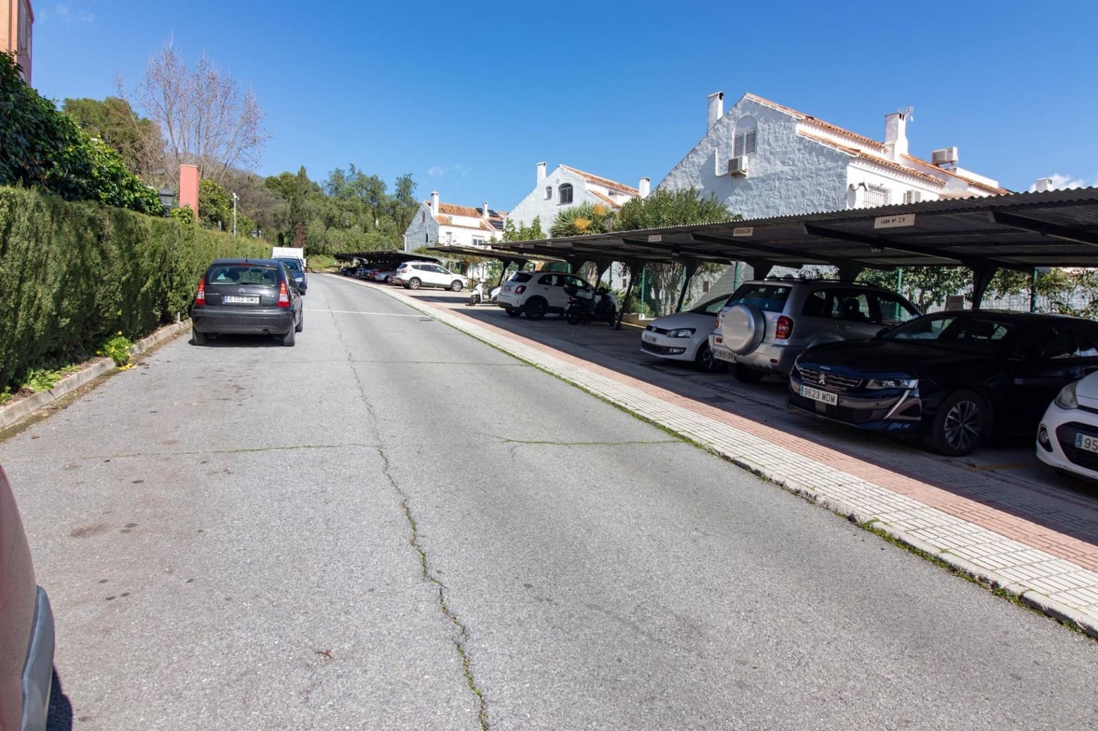 4 bedroom Semi-detached Villa for sale in Marbella with pool - € 921,643 (Ref: 9571133)