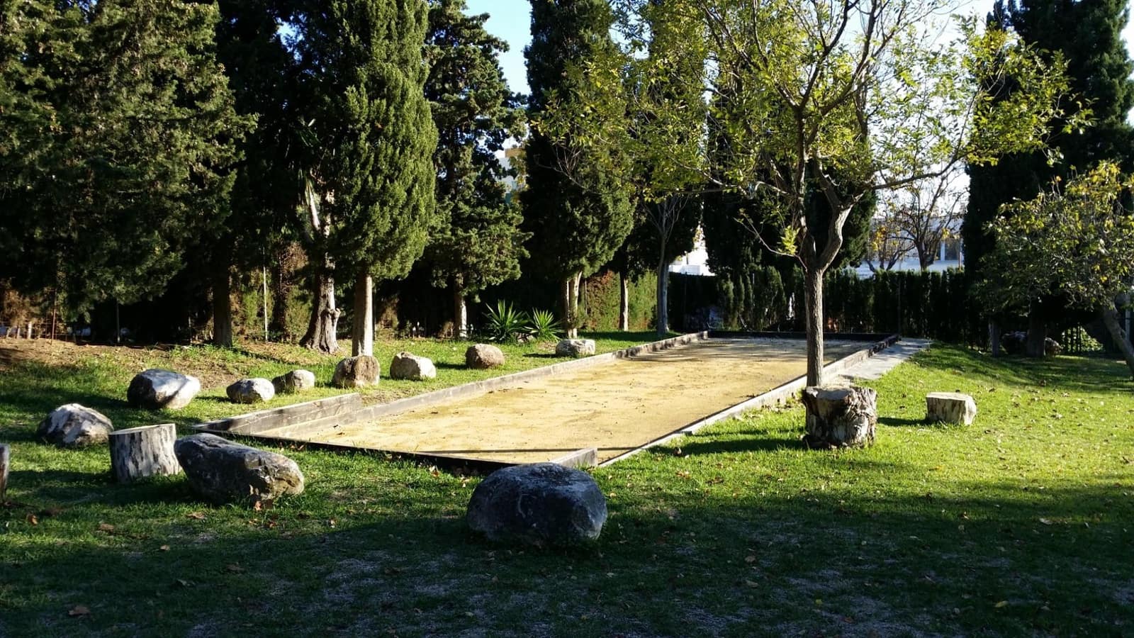 4 bedroom Semi-detached Villa for sale in Marbella with pool - € 921,643 (Ref: 9571133)