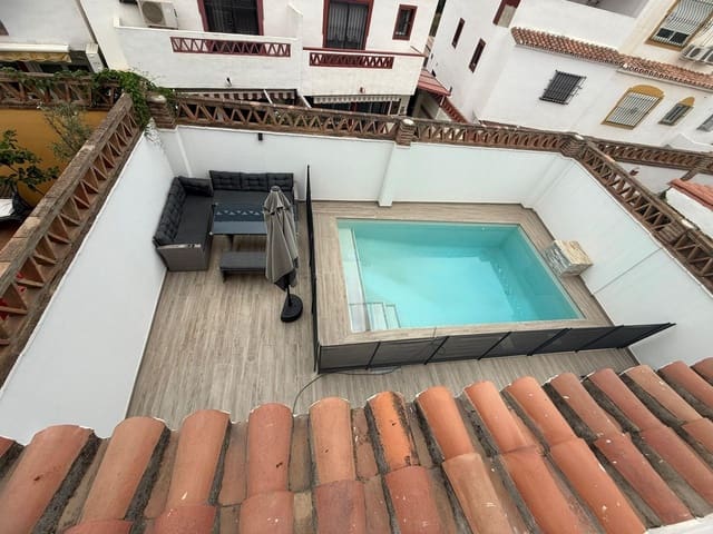 4 bedroom Terraced Villa for sale in Marbella - € 699,930 (Ref: 9625518)