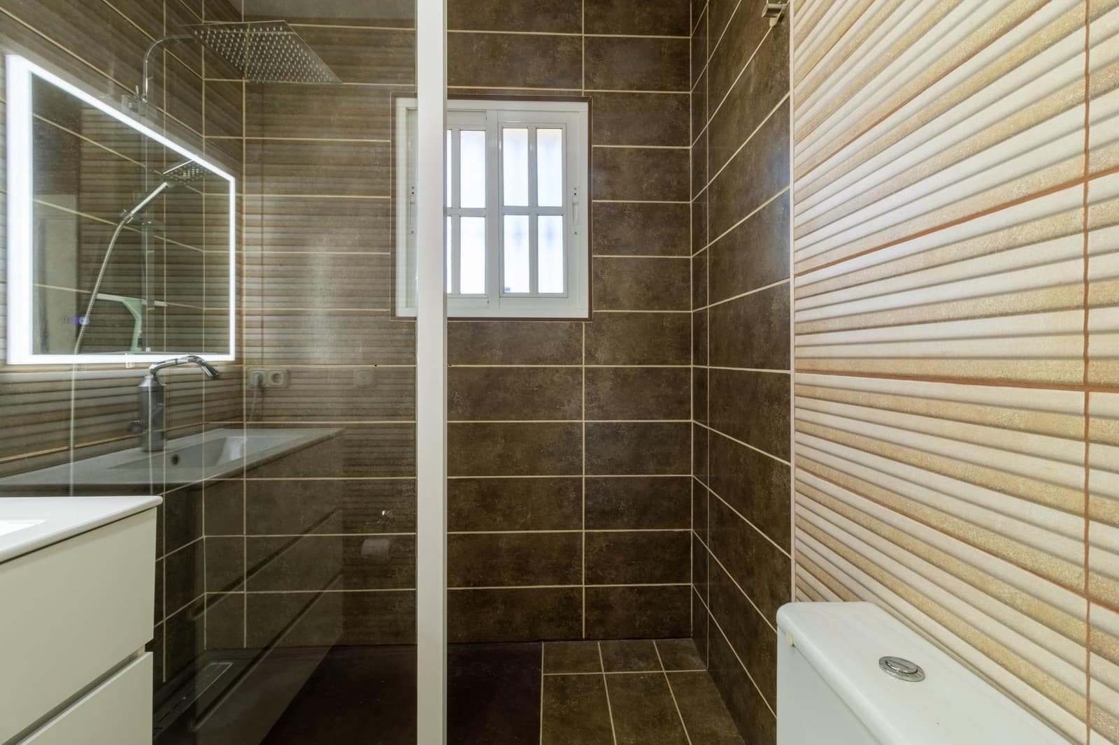 5 chambre Villa/Maison à vendre à Alhaurin de la Torre avec piscine garage - 995 459 € (Ref: 9637528)