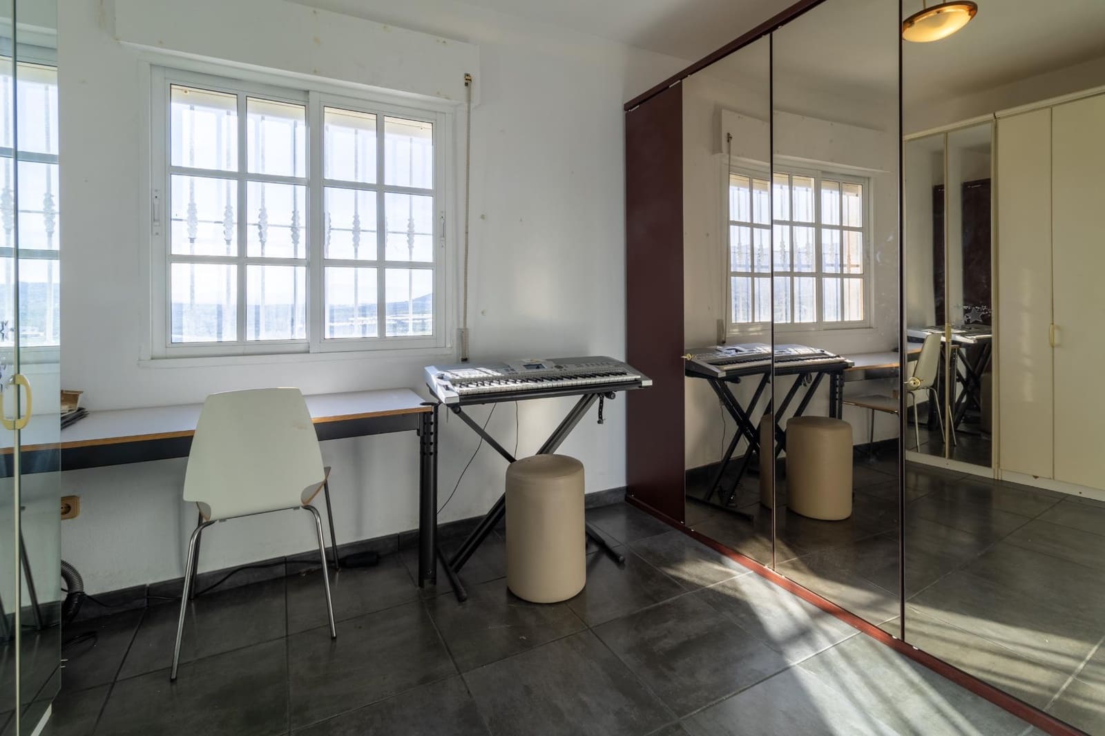 5 camera da letto Villa in vendita in Alhaurin de la Torre con piscina garage - 995.459 € (Rif: 9637528)