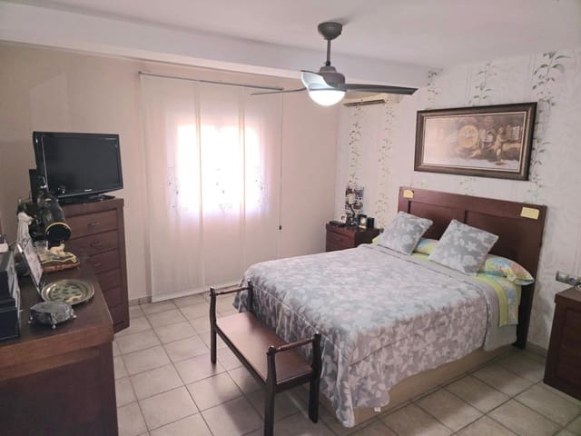 4 soverom Leilighet til salgs i Coín - € 198 124 (Ref: 9670610)