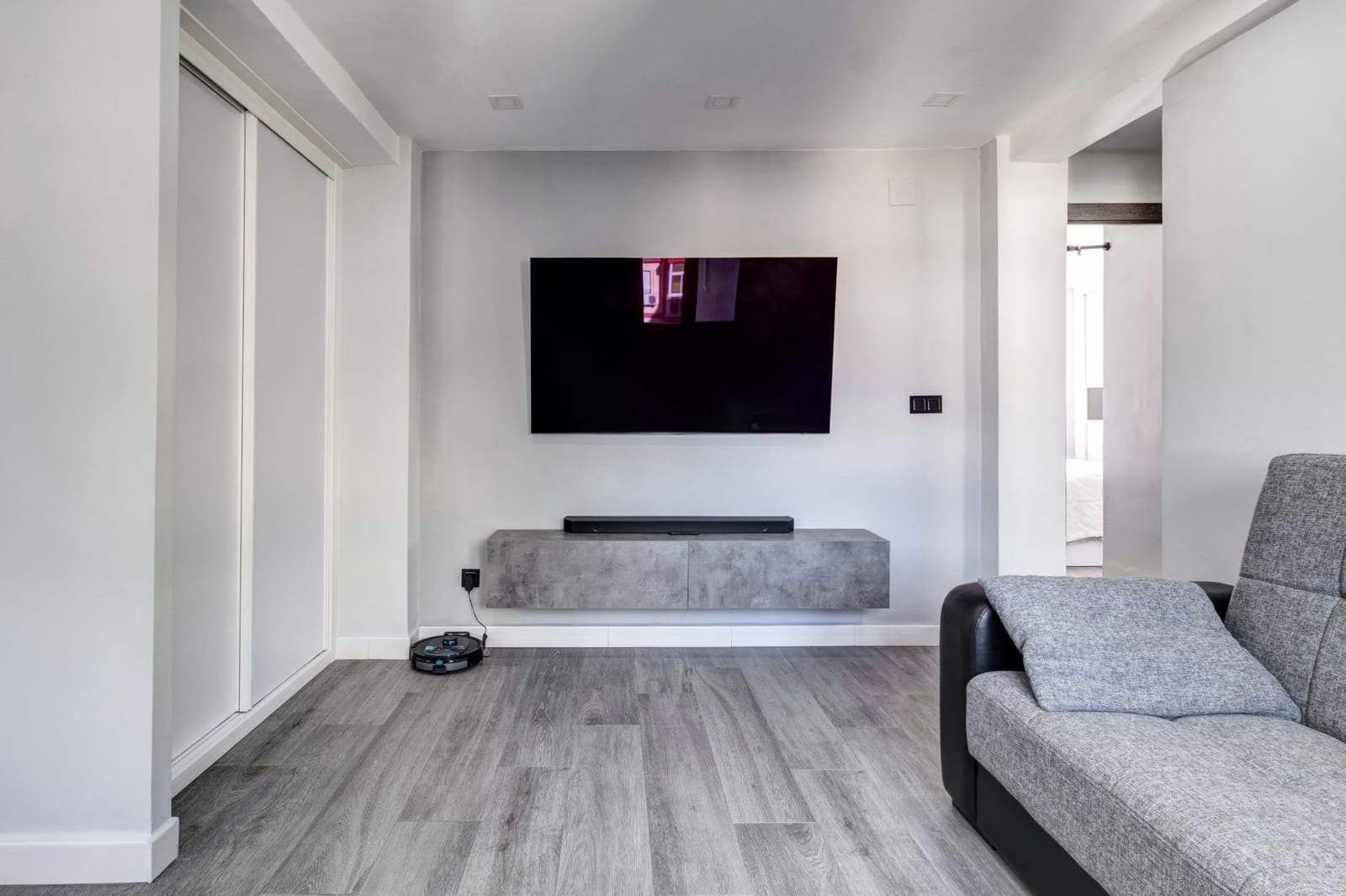 2 slaapkamer Flat te koop in Malaga stad - € 293.459 (Ref: 9783111)