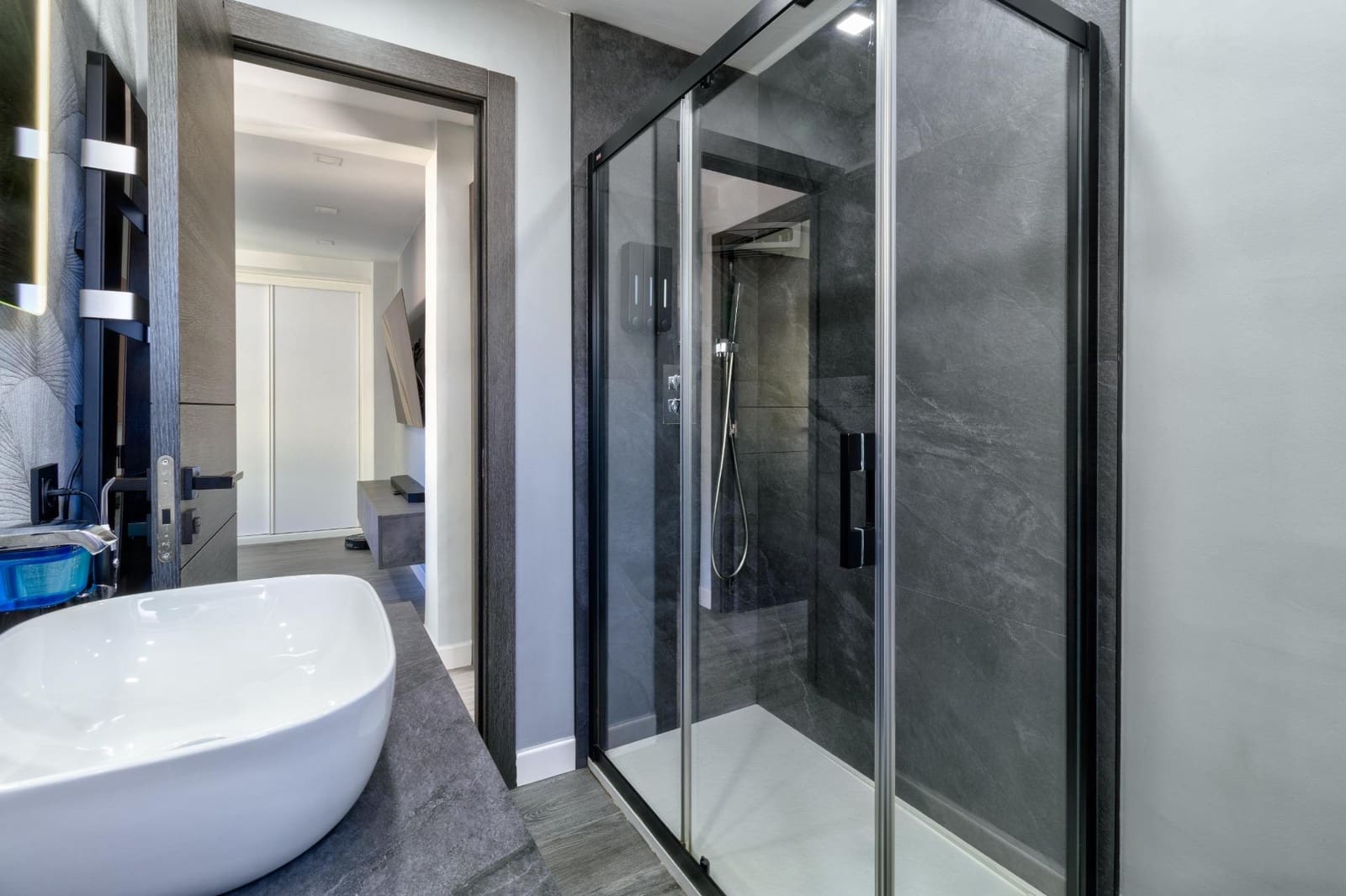 2 slaapkamer Flat te koop in Malaga stad - € 293.459 (Ref: 9783111)