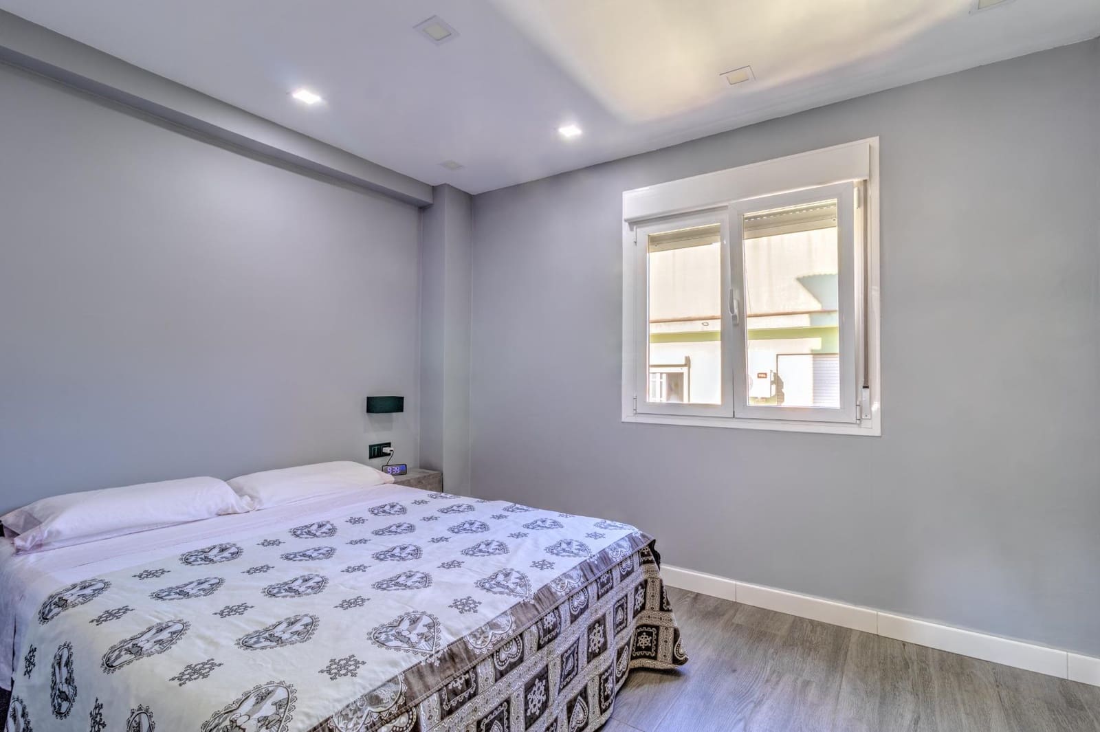 2 slaapkamer Flat te koop in Malaga stad - € 279.459 (Ref: 9783111)