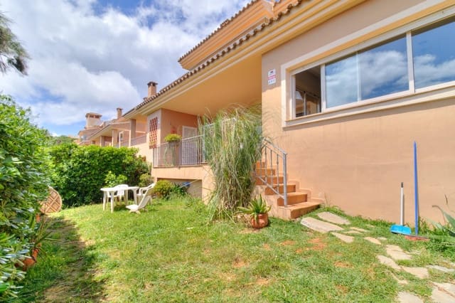 Apartamento de 2 habitaciones en La Mairena, Ojen en venta con piscina garaje - 339.927 € (Ref: 9839230)