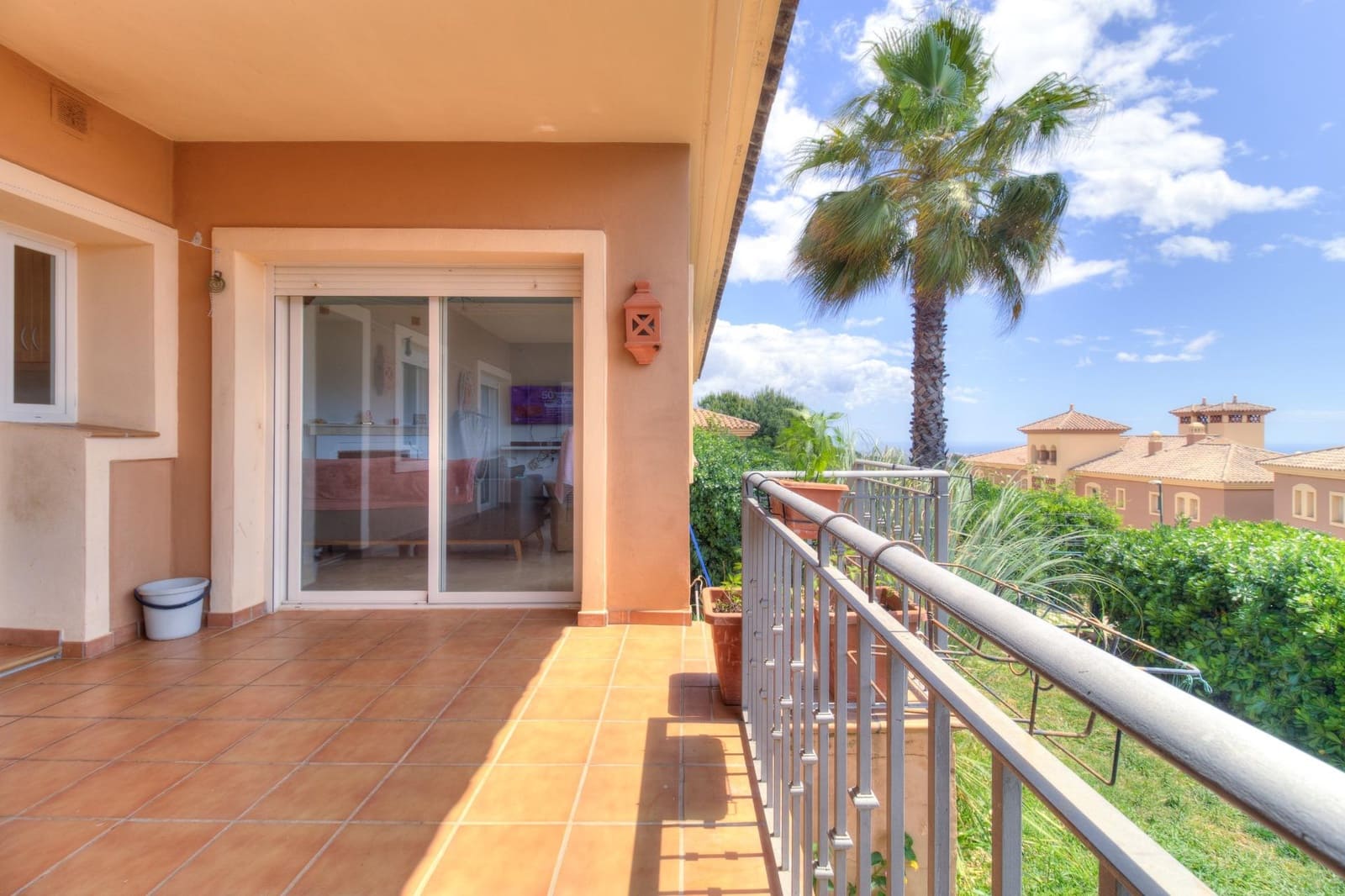 2 Zimmer Apartment zu verkaufen in La Mairena mit Pool Garage - 339.000 € (Ref: 9839230)