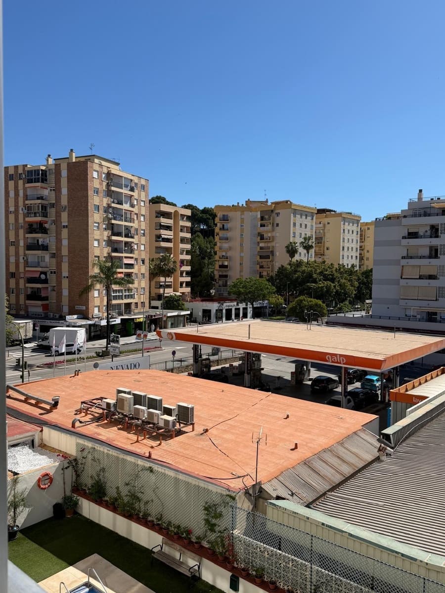 3 Zimmer Wohnung zu verkaufen in Marbella mit Pool - 477.900 € (Ref: 9911020)