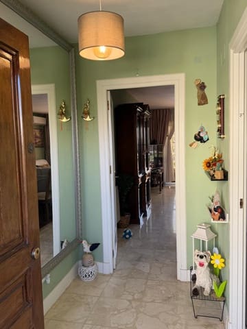 Piso de 3 habitaciones en Ricardo Soriano, Marbella en venta con piscina - 474.900 € (Ref: 9911020)