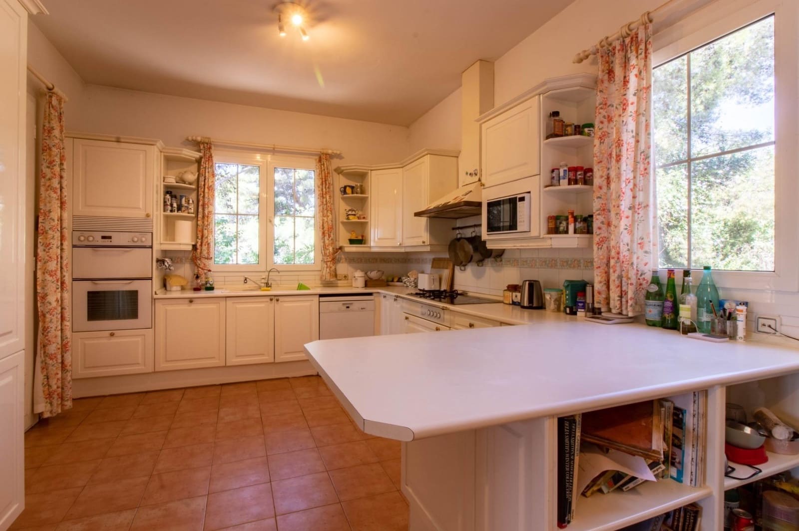 4 slaapkamer Villa te koop in Golden Mile met zwembad - € 3.175.000 (Ref: 9922277)