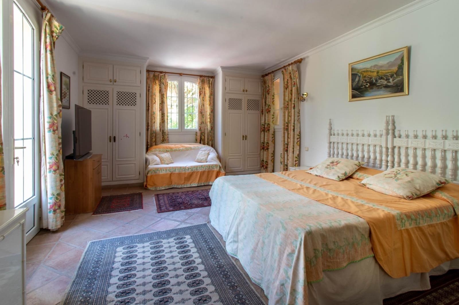 4 slaapkamer Villa te koop in Golden Mile met zwembad - € 3.175.000 (Ref: 9922277)