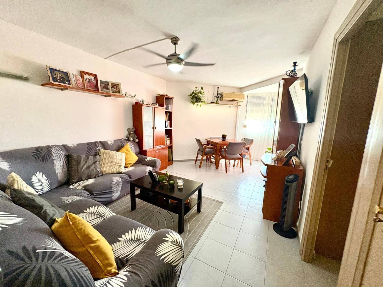2 bedroom Flat for sale in Marbella - € 273,677 (Ref: 9924600)