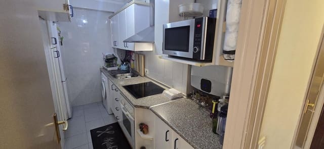 2 sovrum Lägenhet till salu i Marbella - 273 677 € (Ref: 9924600)