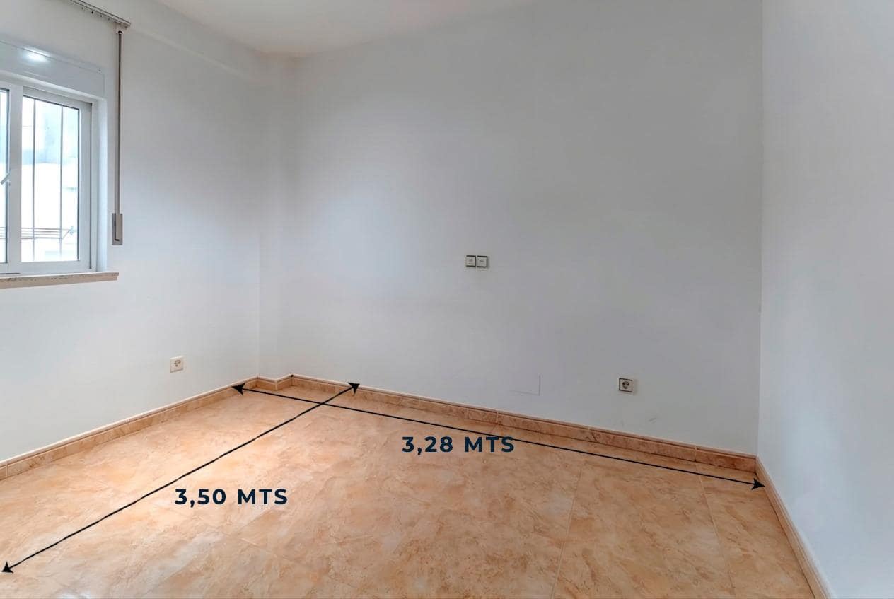 2 soveværelse Lejlighed til salg i Malaga by - € 249.900 (Ref: 9942504)
