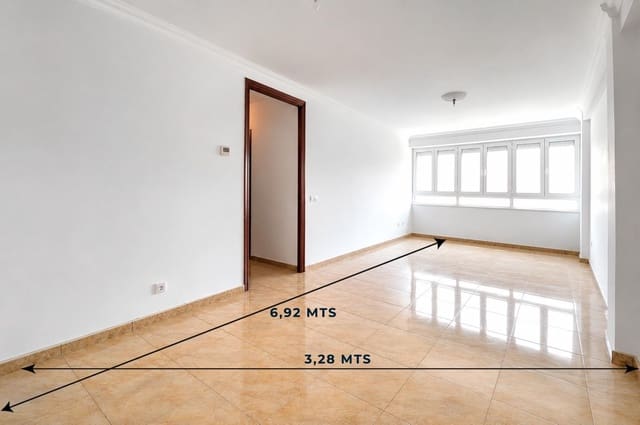 2 bedroom Flat for sale in La Luz, Málaga city - € 249,900 (Ref: 9942504)