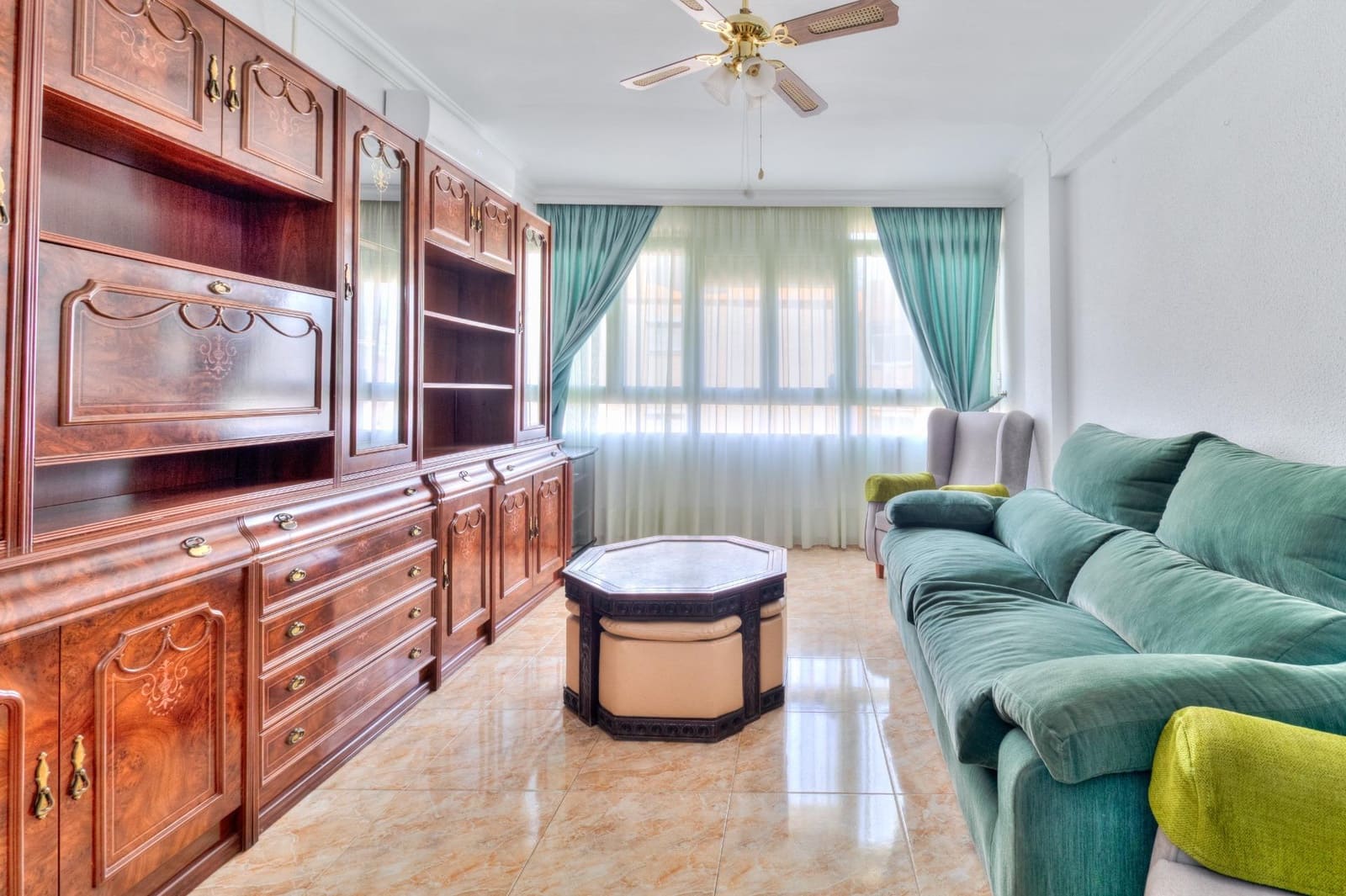 2 soveværelse Lejlighed til salg i Malaga by - € 249.900 (Ref: 9942504)
