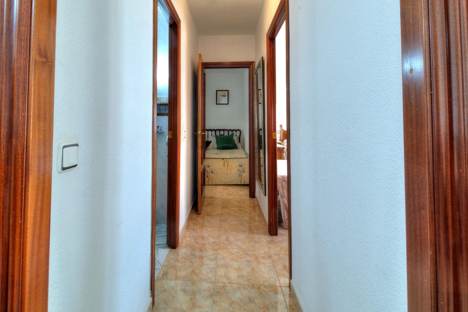 2 soveværelse Lejlighed til salg i Malaga by - € 249.900 (Ref: 9942504)