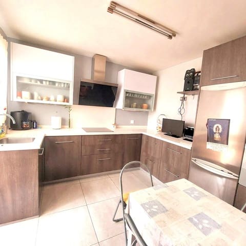 4 soveværelse Rækkehus til salg i Coín med garage - € 419.833 (Ref: 9952605)