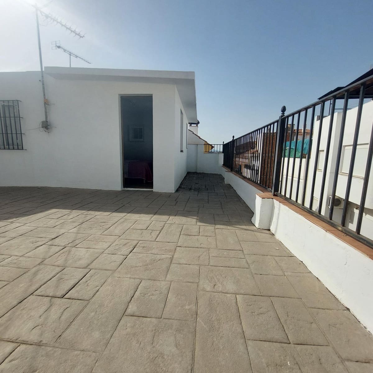 4 bedroom Terraced Villa for sale in Coin with garage - € 419,833 (Ref: 9952605)