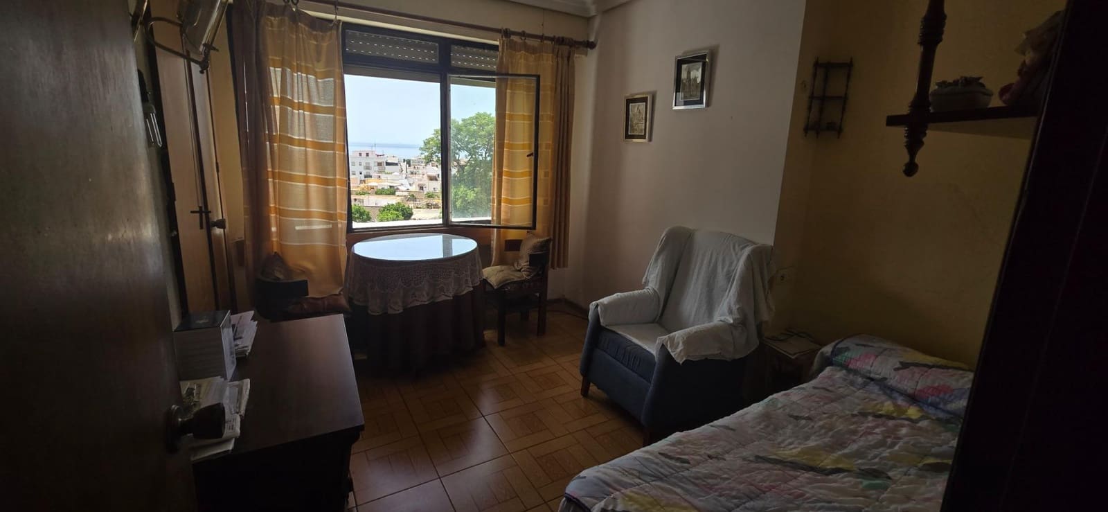 4 makuuhuone Asunto myytävänä paikassa Marbella mukana uima-altaan - 750 000 € (Ref: 9966636)