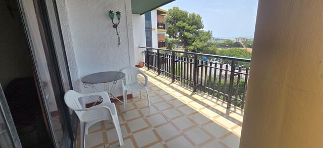 4 makuuhuone Asunto myytävänä paikassa Divina Pastora, Marbella mukana uima-altaan - 750 000 € (Ref: 9966636)