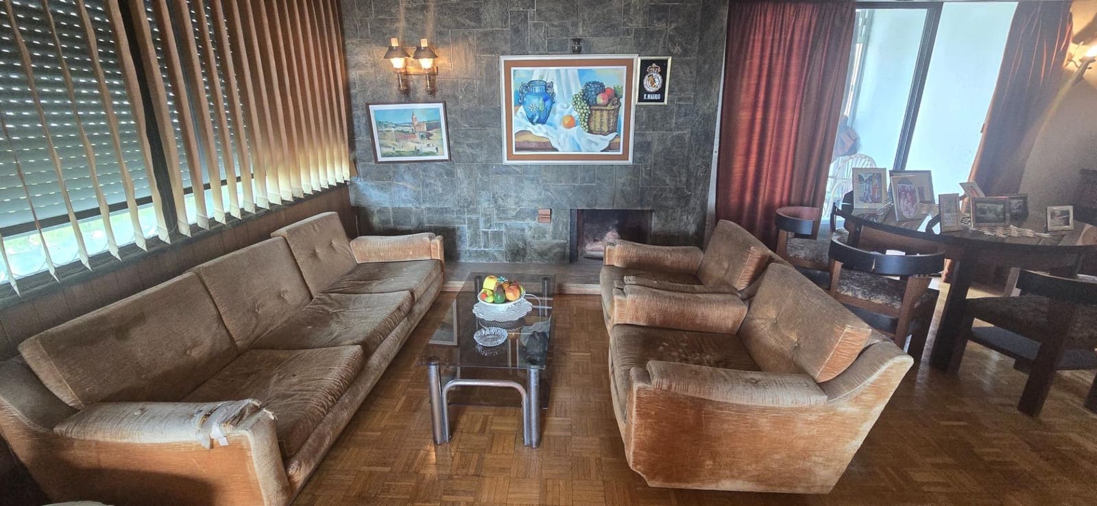 4 makuuhuone Asunto myytävänä paikassa Marbella mukana uima-altaan - 750 000 € (Ref: 9966636)