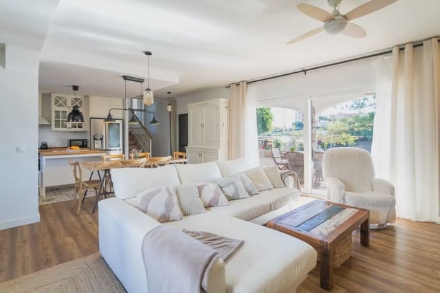5 quarto Moradia para arrendar em El Campello com piscina garagem - 3 500 € (Ref: 10002391)