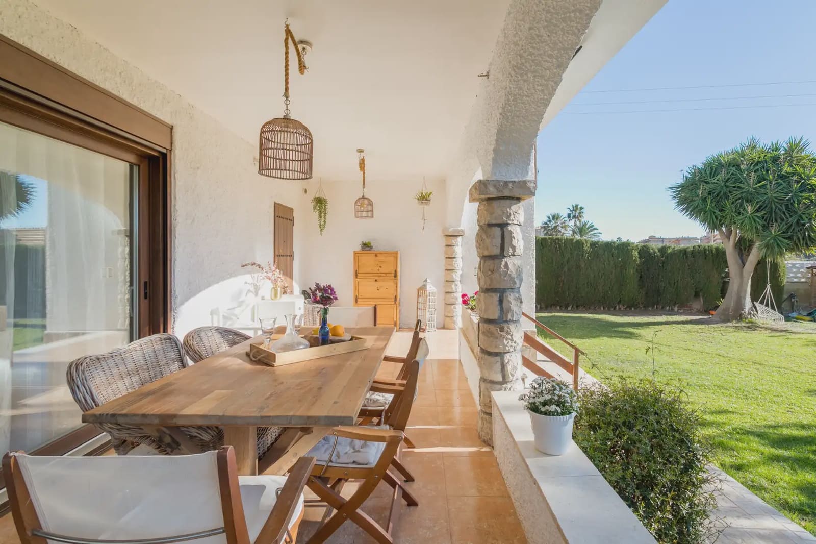 Chalet de 5 habitaciones en El Campello en alquiler con piscina garaje - 3.500 € (Ref: 10002391)