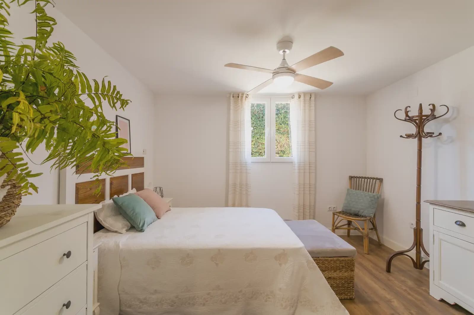 Chalet de 5 habitaciones en El Campello en alquiler con piscina garaje - 3.500 € (Ref: 10002391)