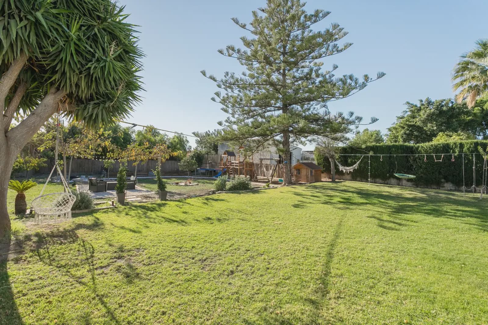 Chalet de 5 habitaciones en El Campello en alquiler con piscina garaje - 3.500 € (Ref: 10002391)