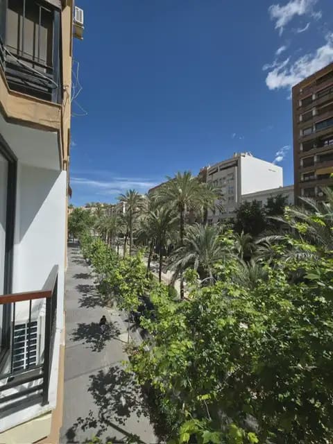 3 soveværelse Lejlighed til salg i Alicante by - € 1.300.000 (Ref: 10008051)