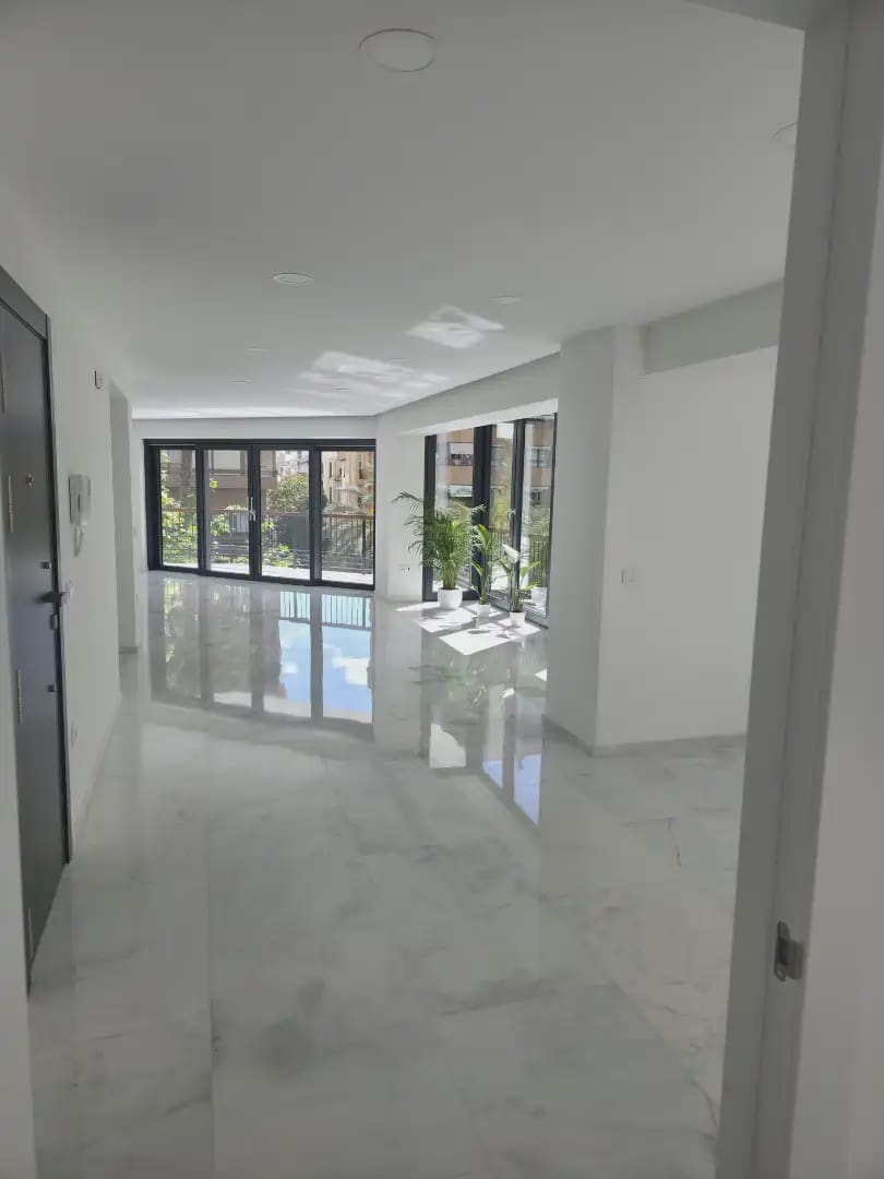 3 soveværelse Lejlighed til salg i Alicante by - € 1.300.000 (Ref: 10008051)