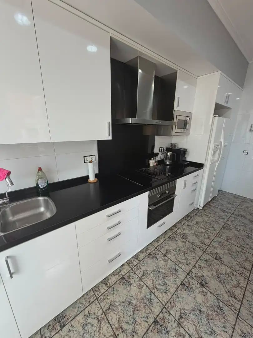 Bungalow de 4 habitaciones en Alicante / Alacant ciudad en venta con piscina garaje - 1.150.000 € (Ref: 10008052)