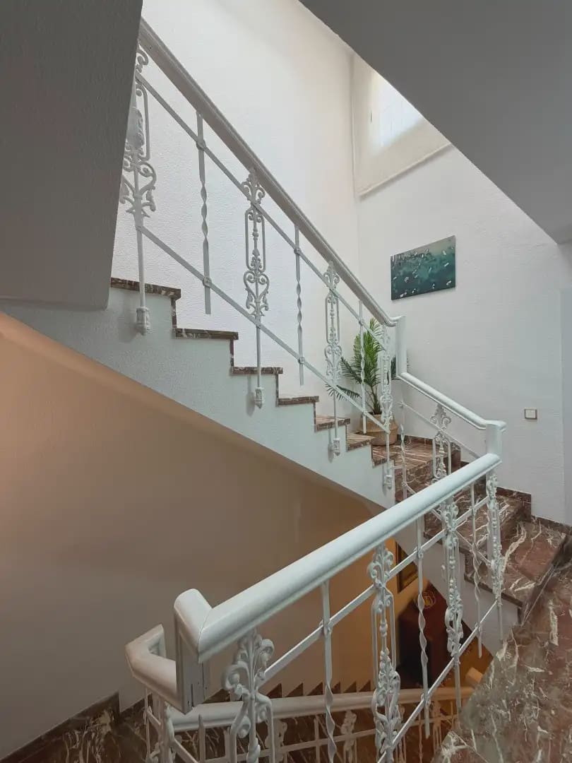 Bungalow de 4 habitaciones en Alicante / Alacant ciudad en venta con piscina garaje - 1.150.000 € (Ref: 10008052)