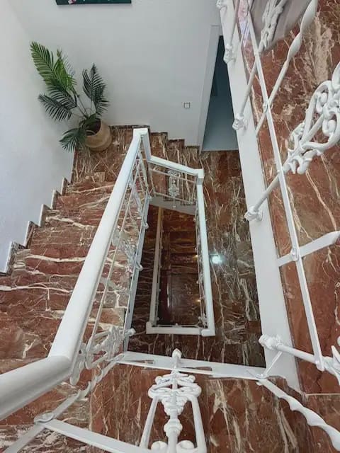 Bungalow de 4 habitaciones en Alicante / Alacant ciudad en venta con piscina garaje - 1.150.000 € (Ref: 10008052)