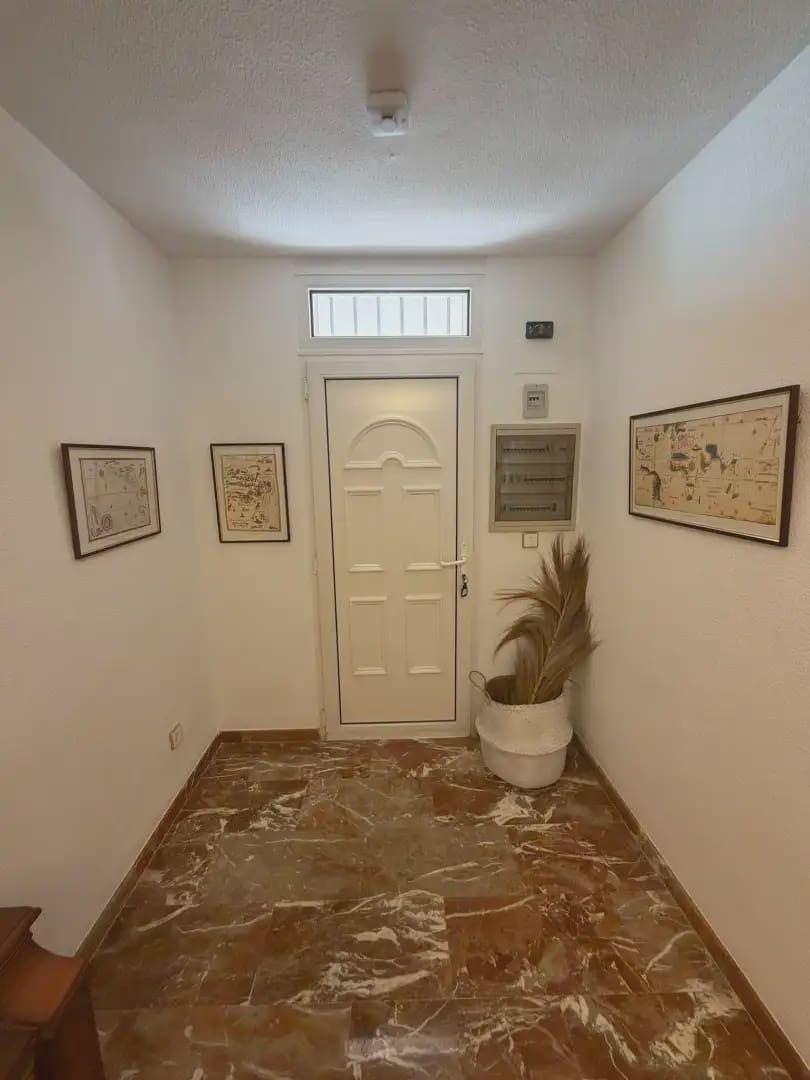 Bungalow de 4 habitaciones en Alicante / Alacant ciudad en venta con piscina garaje - 1.150.000 € (Ref: 10008052)