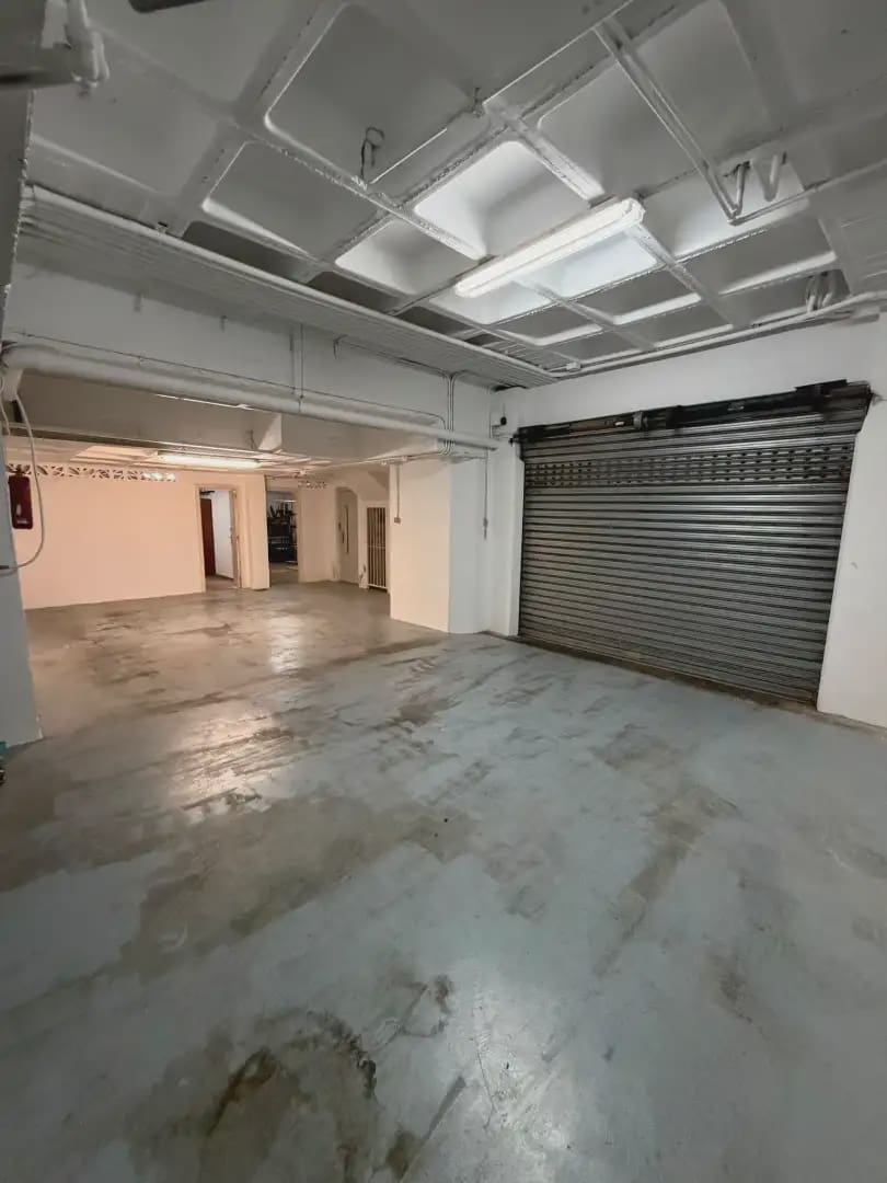 Bungalow de 4 habitaciones en Alicante / Alacant ciudad en venta con piscina garaje - 1.150.000 € (Ref: 10008052)
