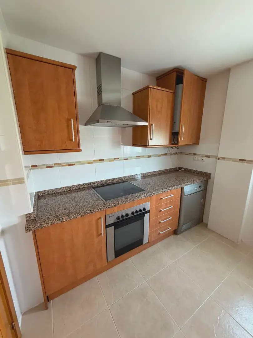 3 soveværelse Lejlighed til salg i Alicante by - € 210.000 (Ref: 10012597)