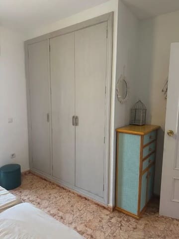 1 bedroom Flat for rent in Cabo de las Huertas, Alicante / Alacant city - € 1,000 (Ref: 10021846)