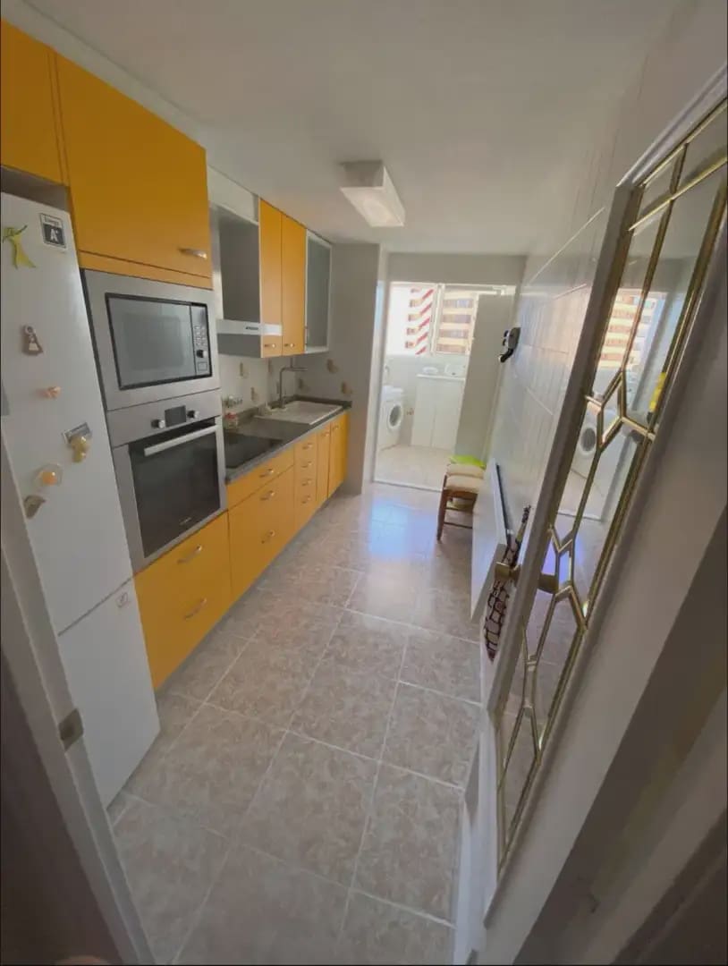 1 bedroom Flat for rent in Alicante / Alacant city with pool garage - € 1,000 (Ref: 10021846)