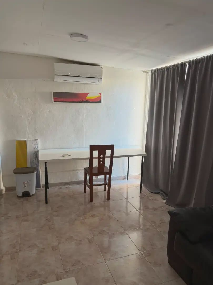 5 bedroom Flat for sale in El Campello - € 210,000 (Ref: 10031361)