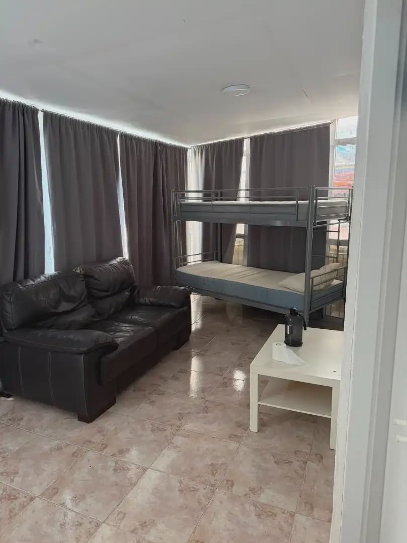 5 bedroom Flat for sale in El Campello - € 210,000 (Ref: 10031361)