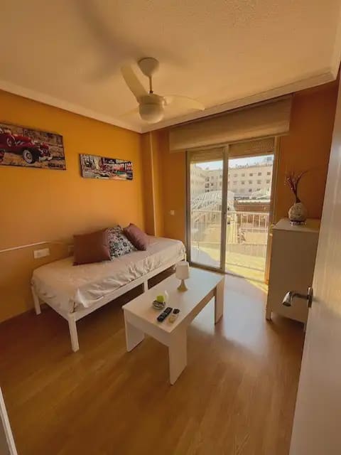 3 sovrum Lägenhet att hyra i San Juan de Alicante / Sant Joan d'Alacant - 1 300 € (Ref: 10034793)