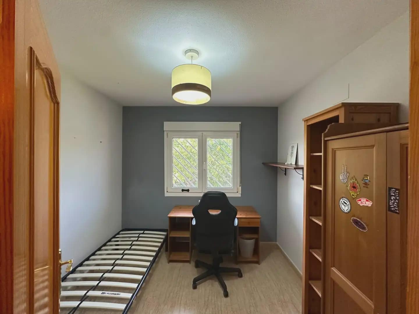 4 soveværelse Byhus til leje i Alicante by med swimmingpool garage - € 2.300 (Ref: 10036270)