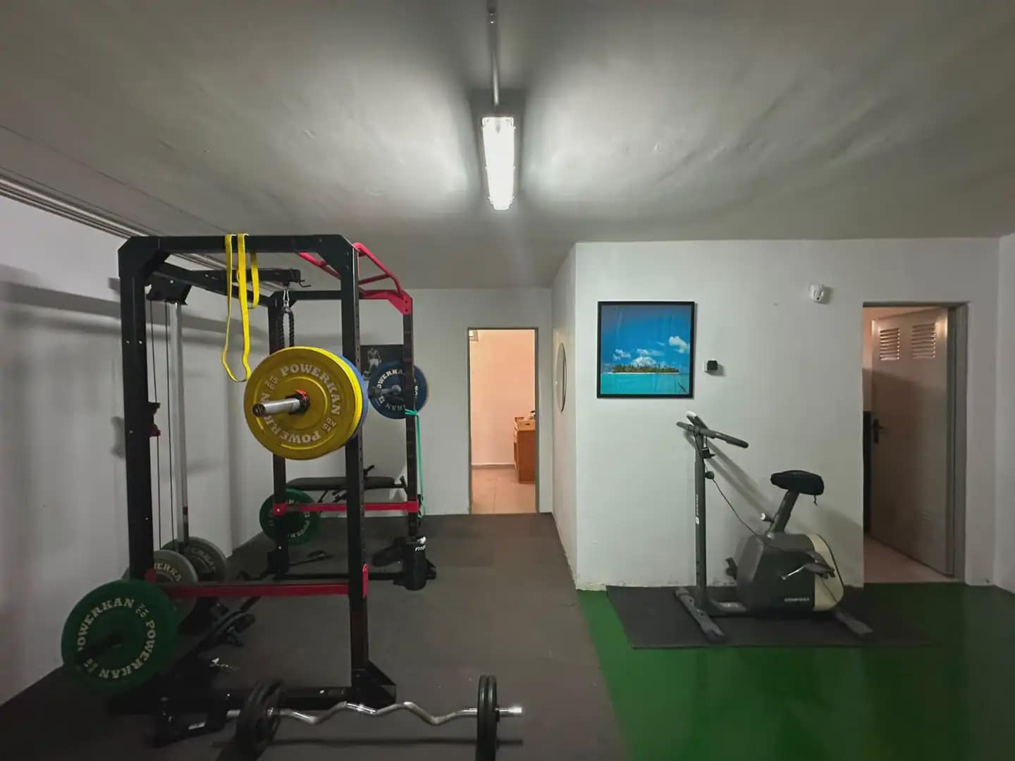 4 soveværelse Byhus til leje i Alicante by med swimmingpool garage - € 2.300 (Ref: 10036270)