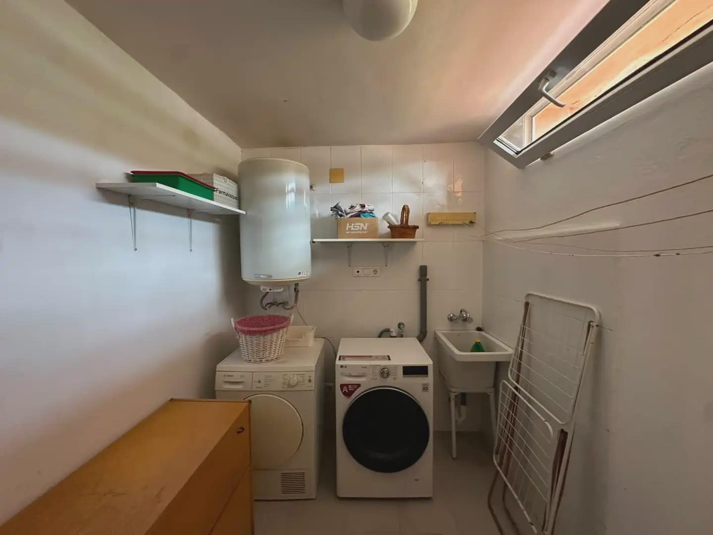 4 soveværelse Byhus til leje i Alicante by med swimmingpool garage - € 2.300 (Ref: 10036270)