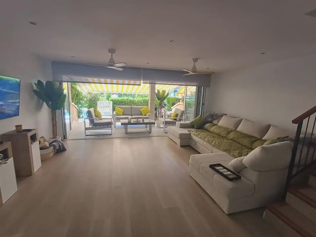 4 camera da letto Casa da affittare in Cabo de las Huertas, Alicante città con piscina garage - 3.500 € (Rif: 10042255)