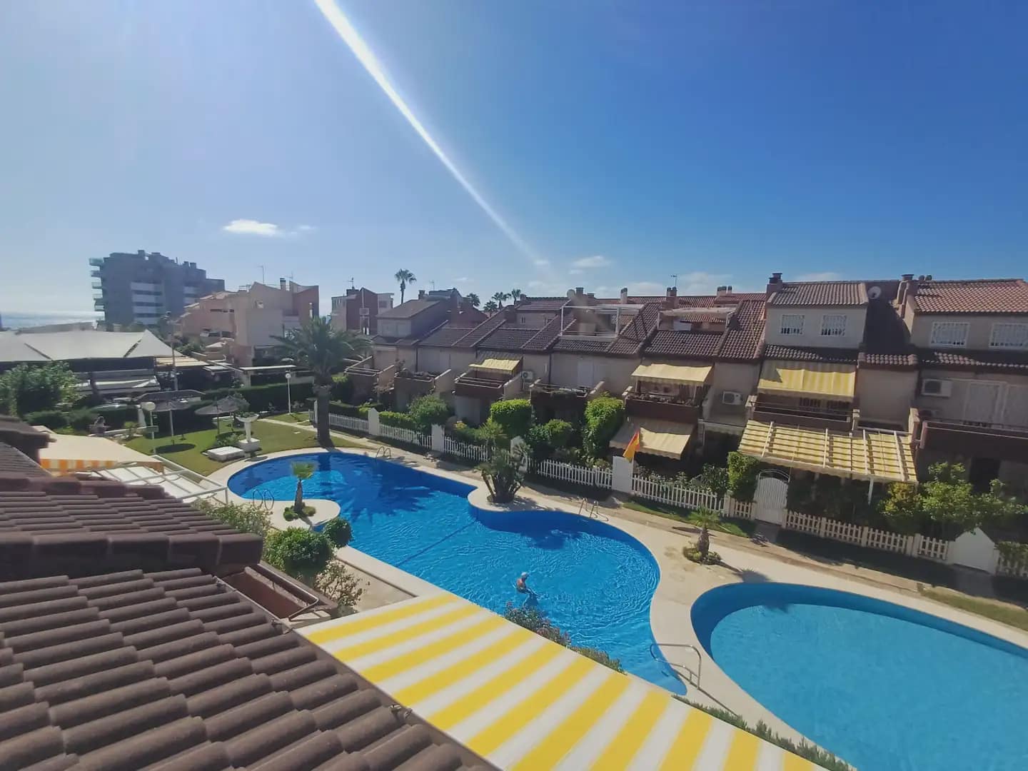 4 bedroom Townhouse for rent in Alicante / Alacant city with pool garage - € 3,500 (Ref: 10042255)