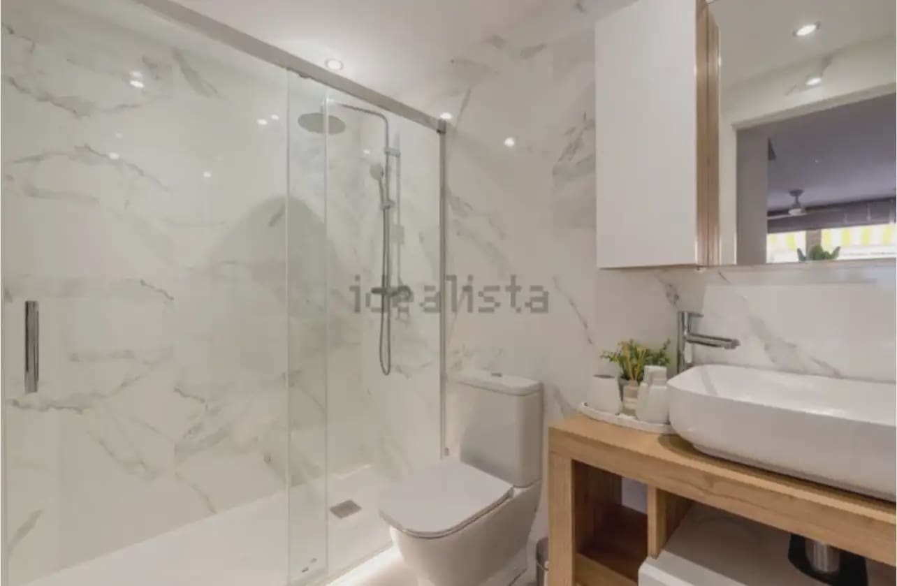 4 bedroom Townhouse for rent in Alicante / Alacant city with pool garage - € 3,500 (Ref: 10042255)